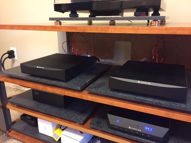 NuPrime DAC-10
NuPrime STA-9